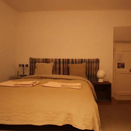 Ribeira Dos Marinheiros Amarelo *